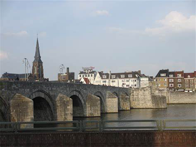 Maastricht bridge