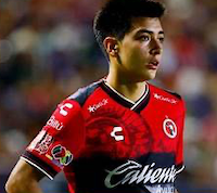 Gilberto Mora Jr.